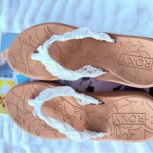 Roxy Women's White Sandals